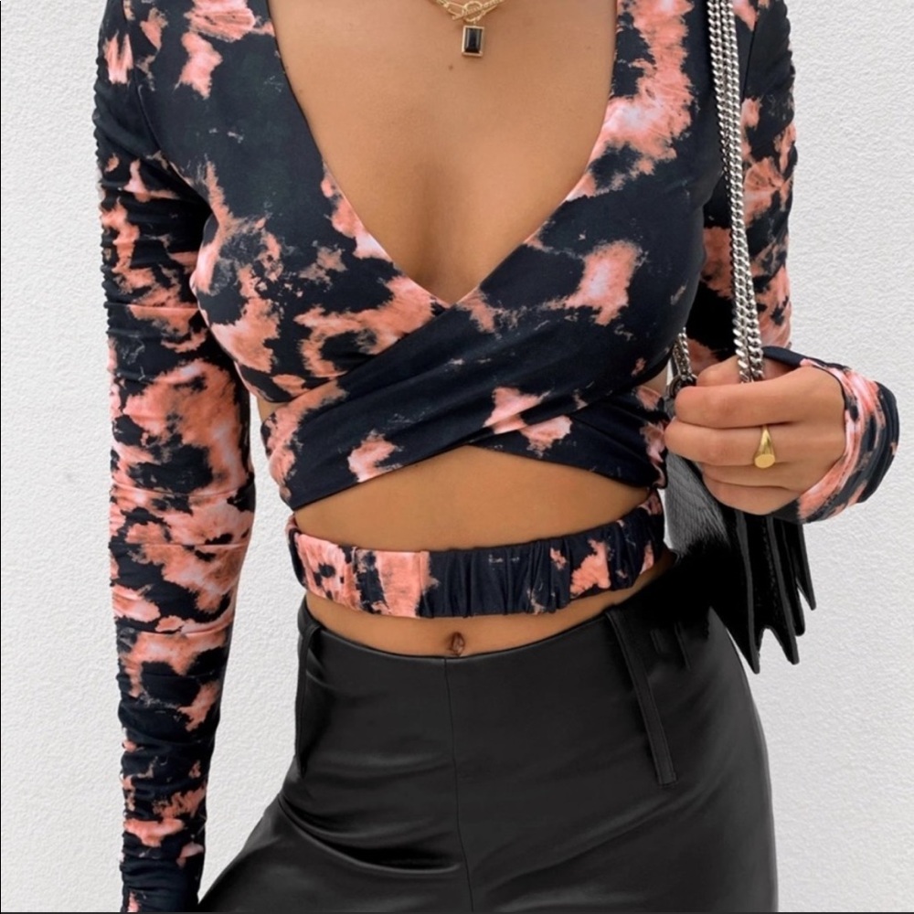 Criss Cross Tie Dye Top - Tiger Mist